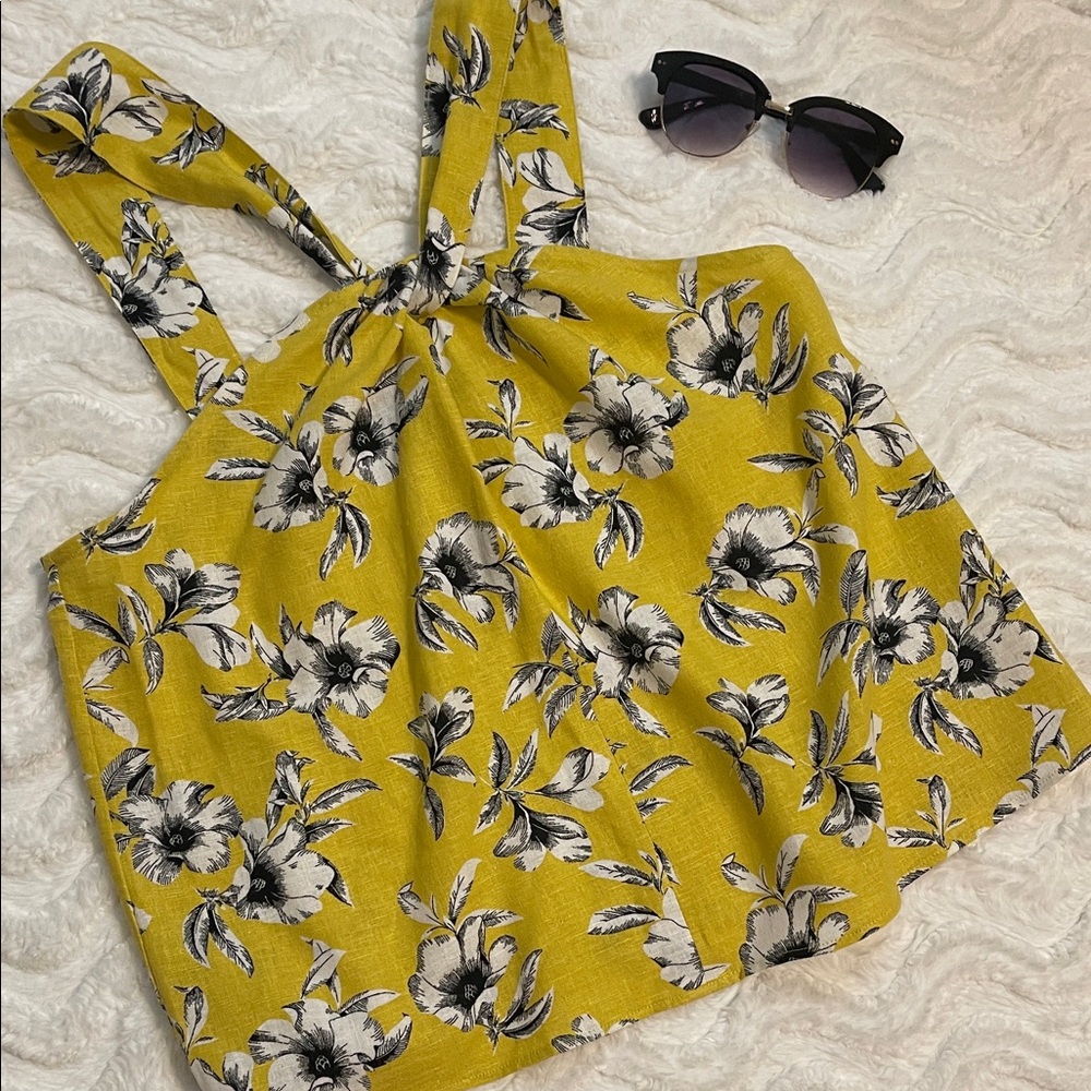 Banana Republic Linen/Rayon Halter Top - Picture 5 of 11